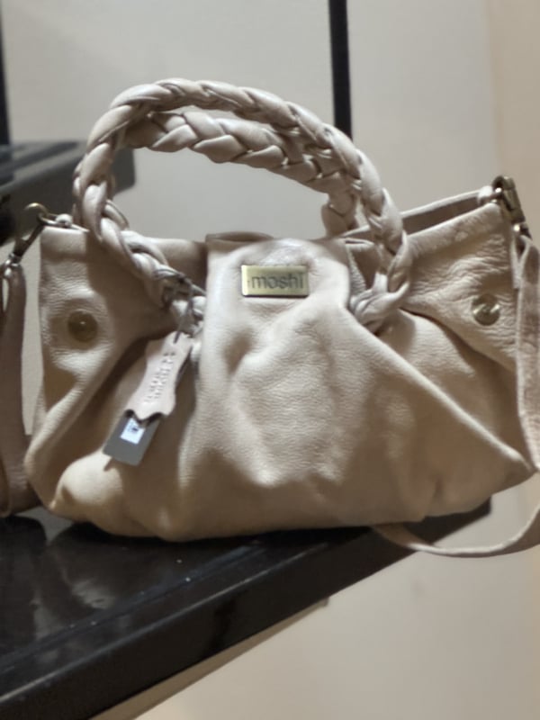 The Moshi hand bag Greta taupe antique