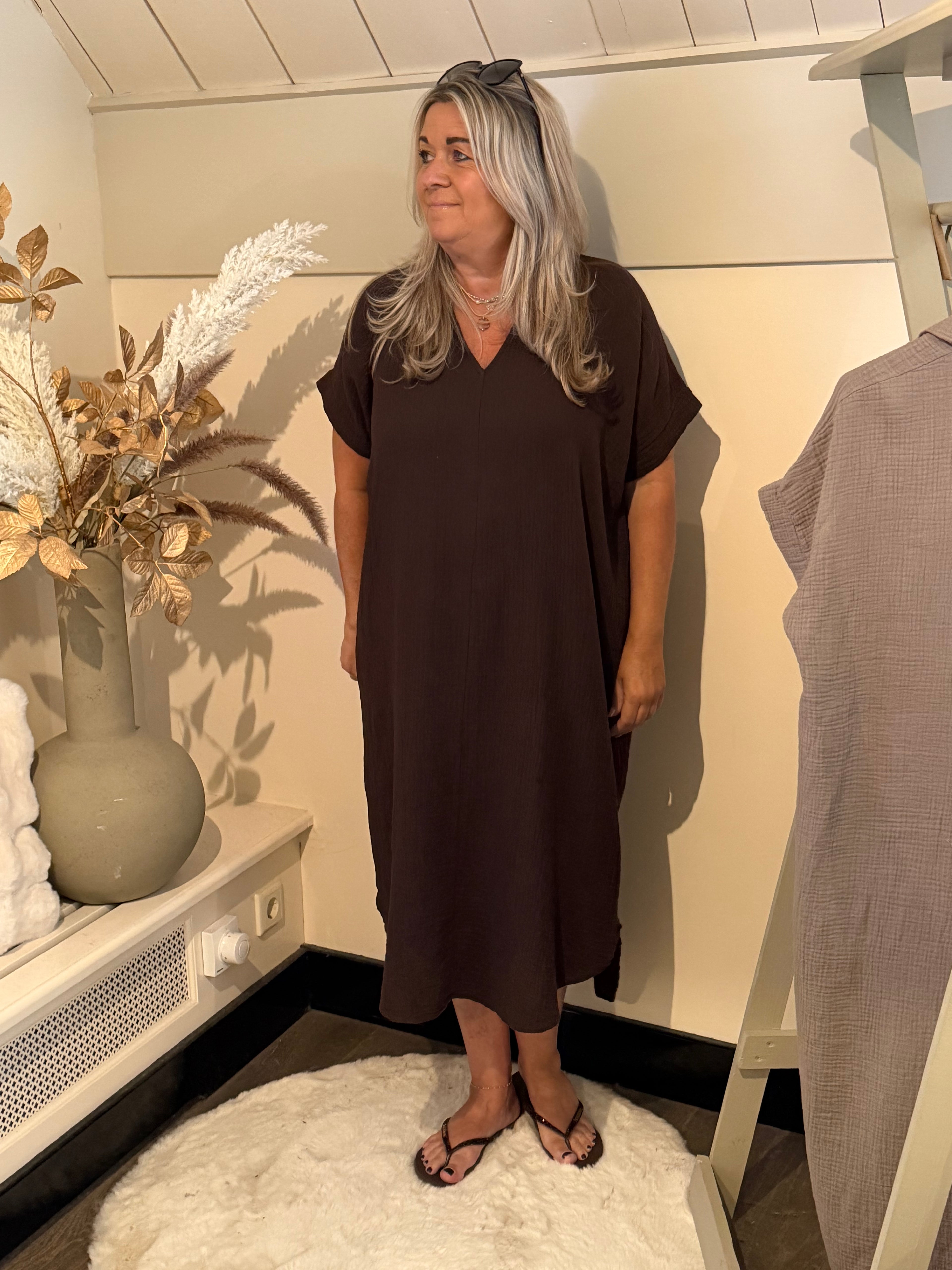 Cotton dress model Veneto chocolade