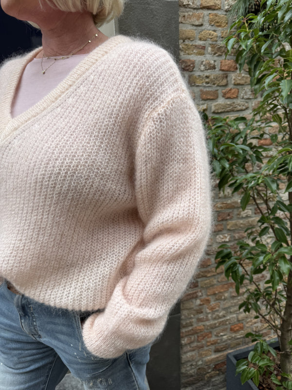 TWNS ALAMOSA V-NECK SWEATER LIGHT PINK