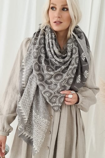 BYPIAS EMILIE SCARF, GREY