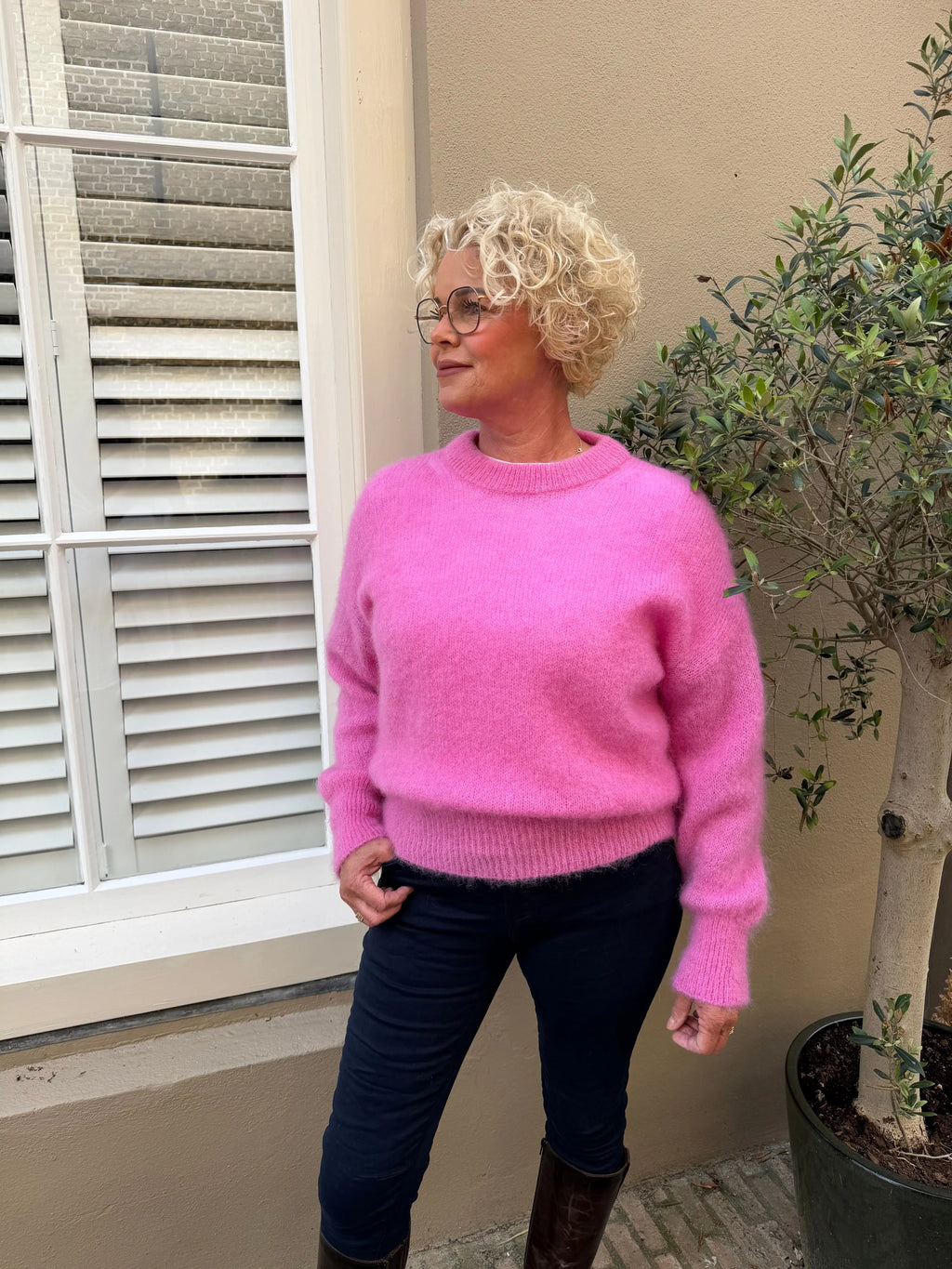 TWNS moana solid long-sleeve round neck sweater bubblegum Classic Beauty & Fashion