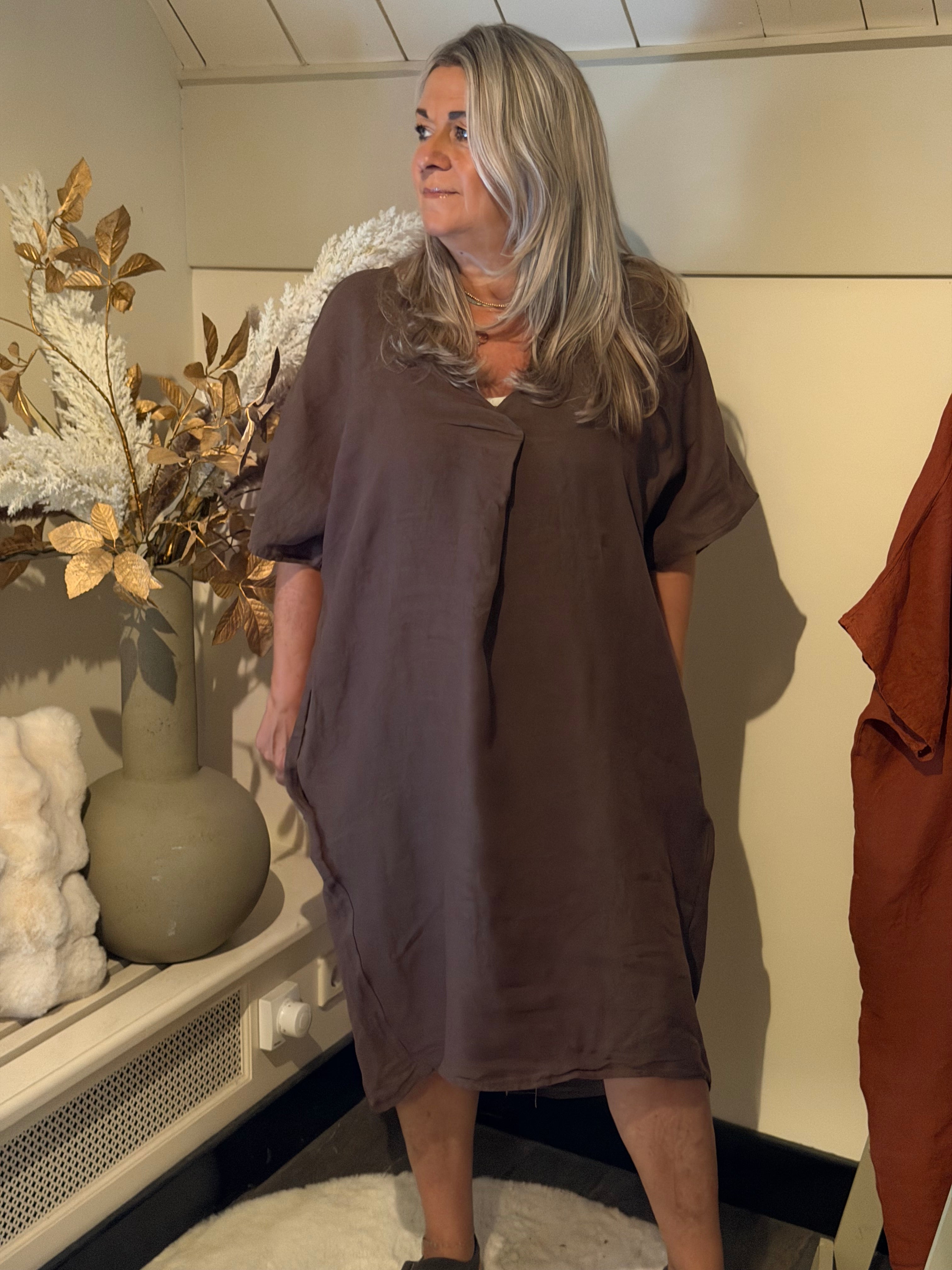 linnen oversize jurk kaftan chocolade