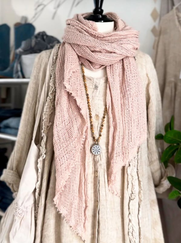 BYPIAS,  BOHEMIANA CROCHET MESH SCARF LIGHT PINK