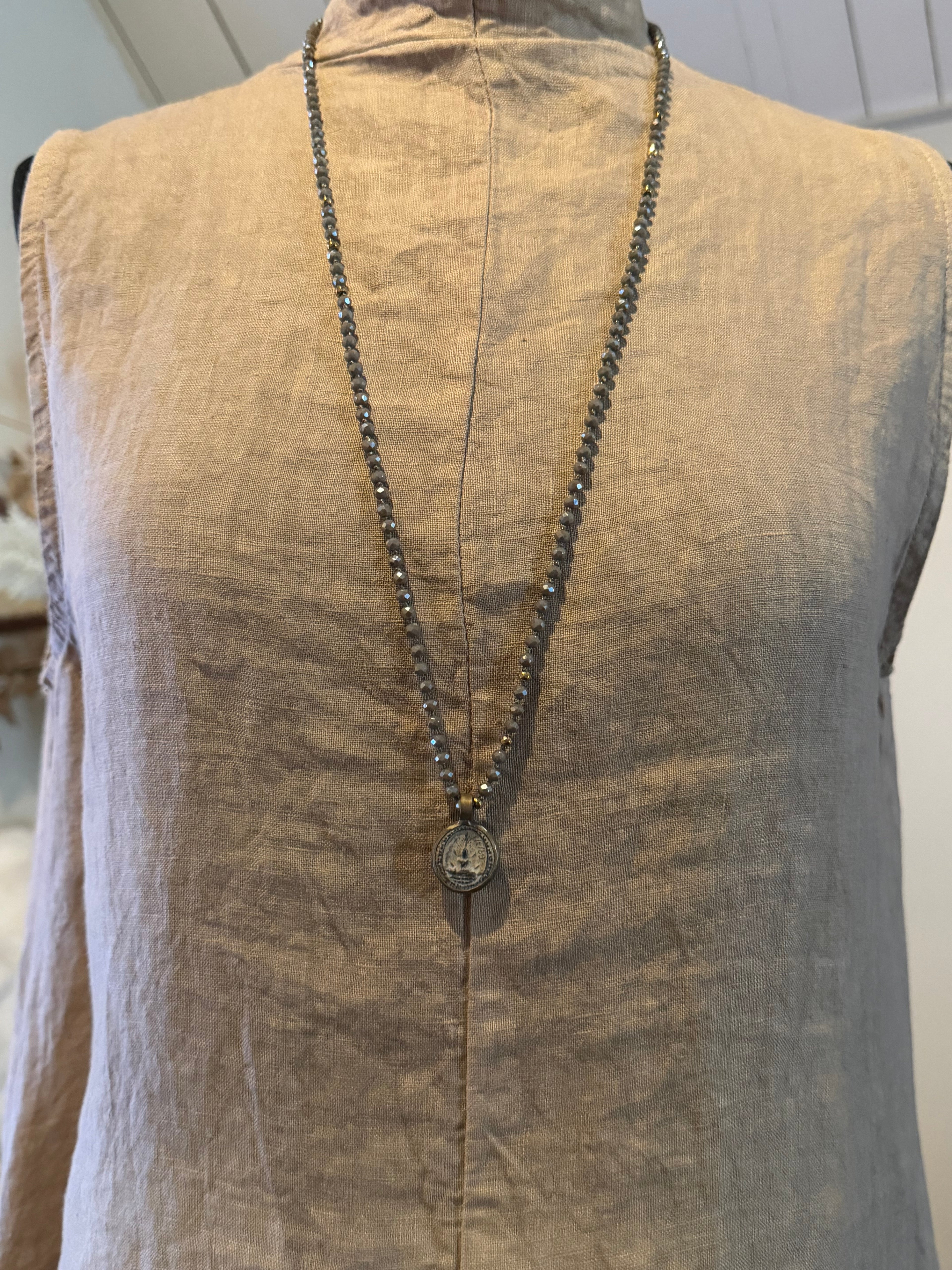 BOHO KETTING BUDDHA 20 4 MM CRYSTAL MUD GOLD
