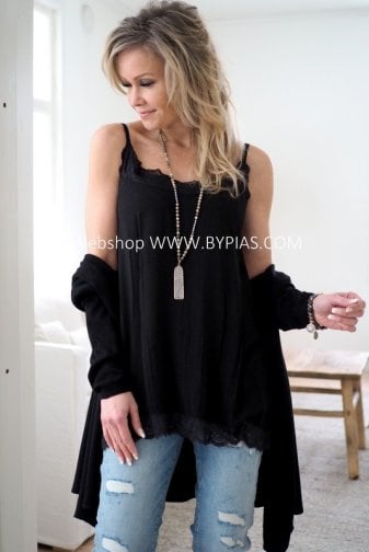 BYPIAS BOHEMIANA NICOLE TOP, BLACK