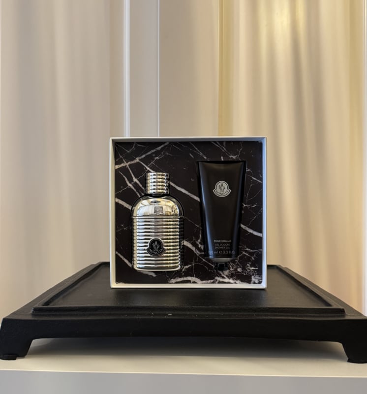 MONCLER PARFUM 60 ML POUR HOMME  SET  INCL BODYCREME 100 ML