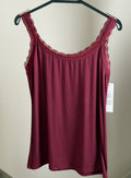 Top Lotte with Chocolate Lace