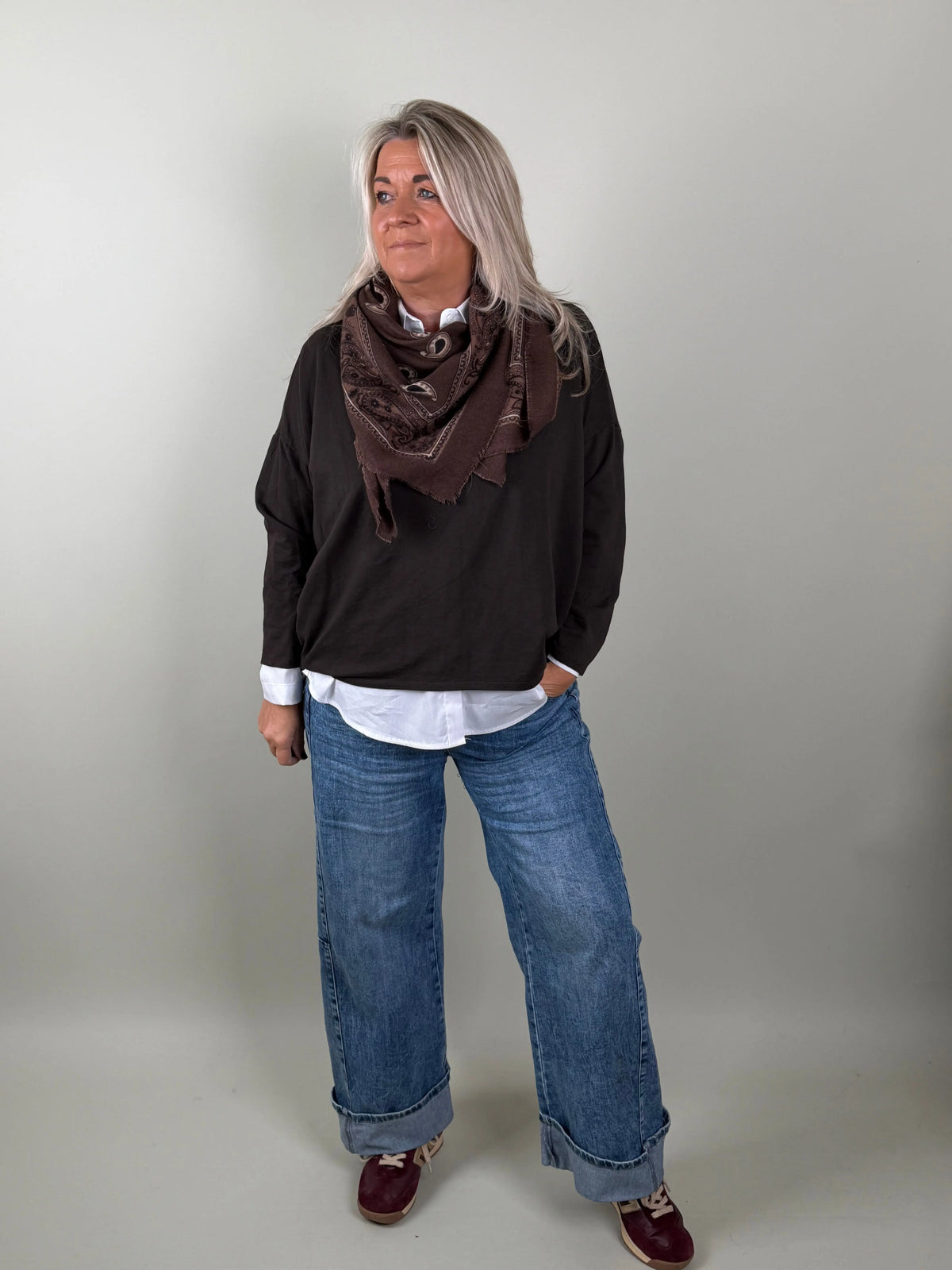 Sweater model  Napels chocolade