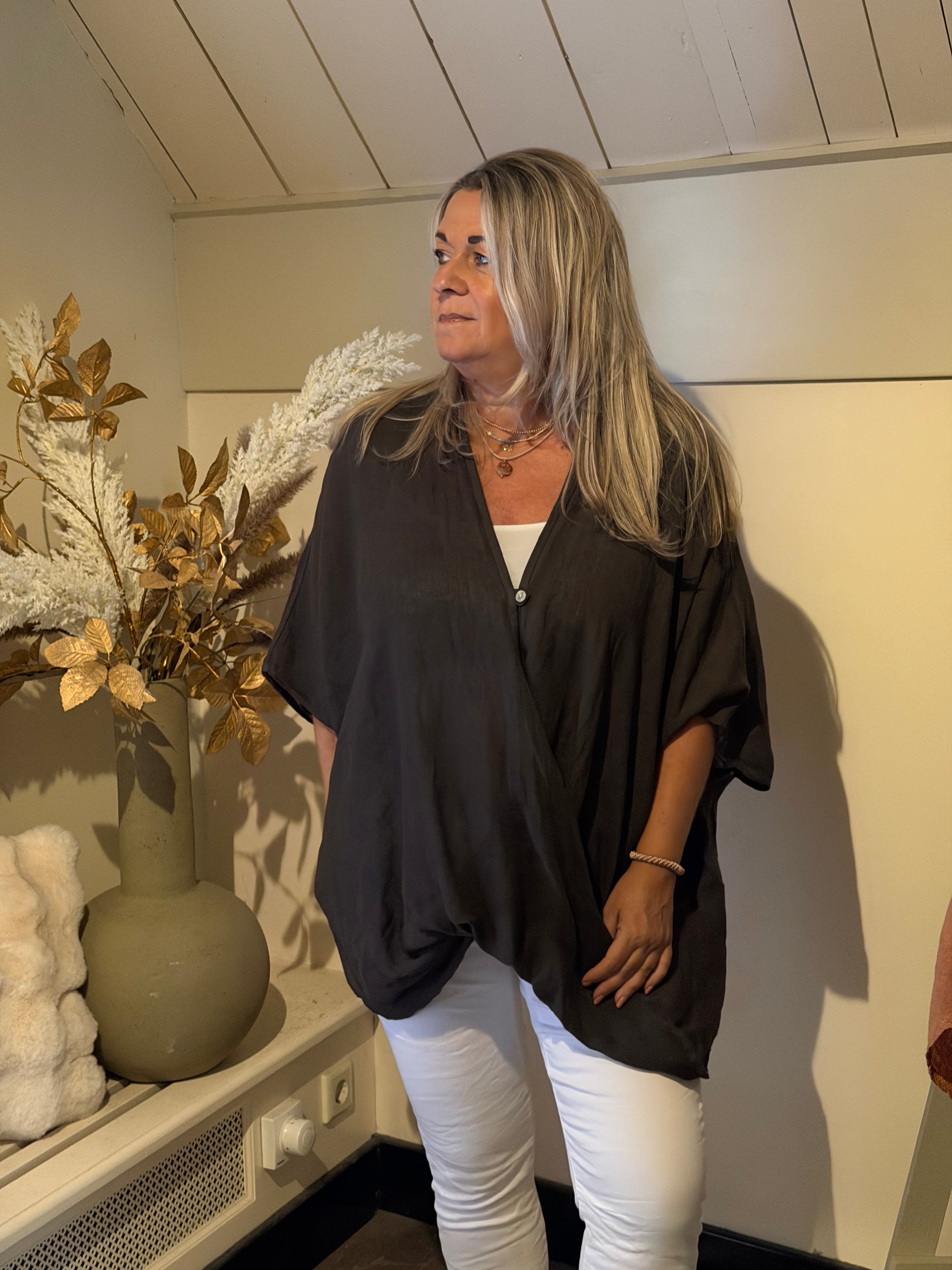 Linnen blouse model Logan  donker bruin