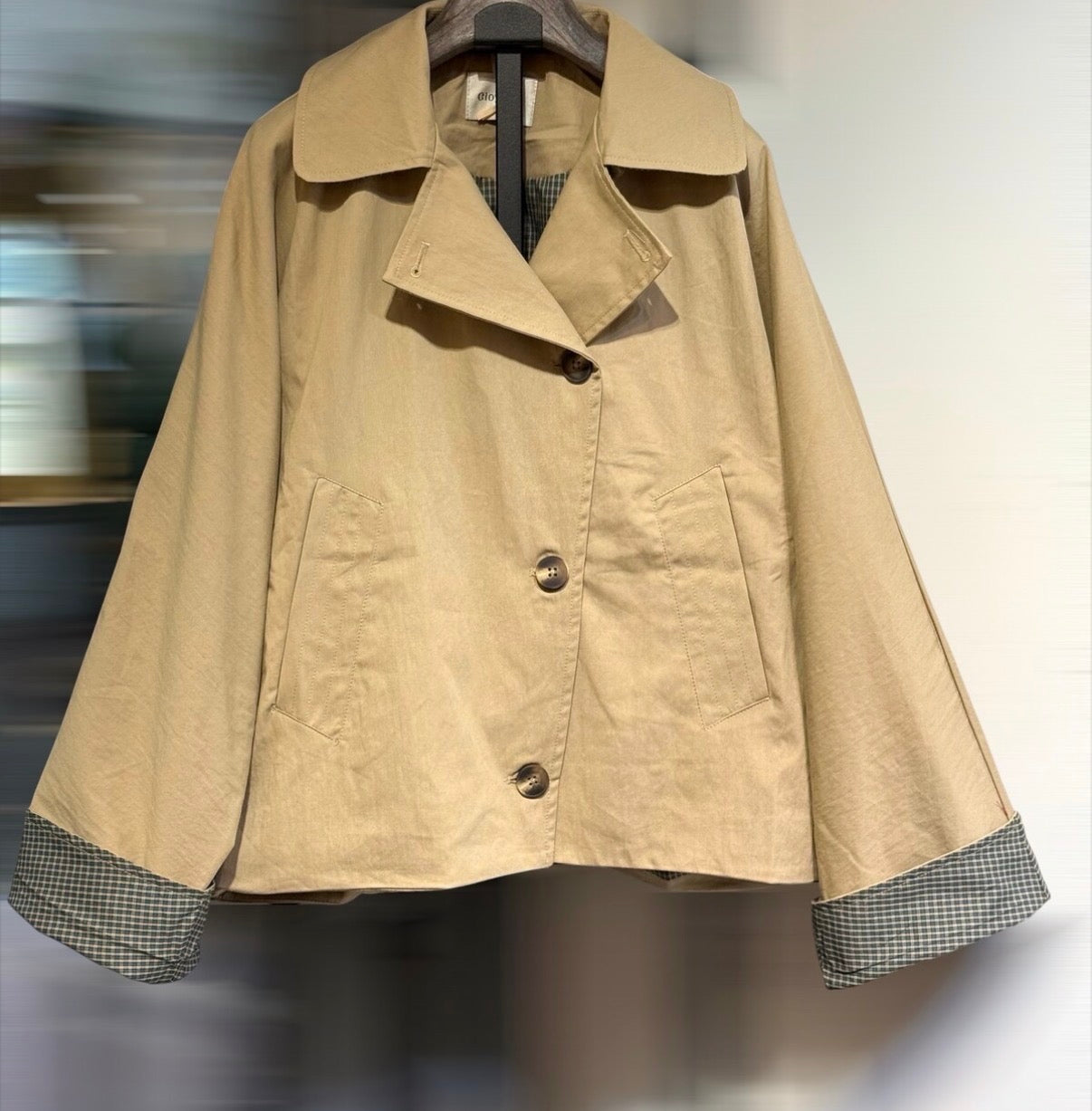 Trench coat classic Beige