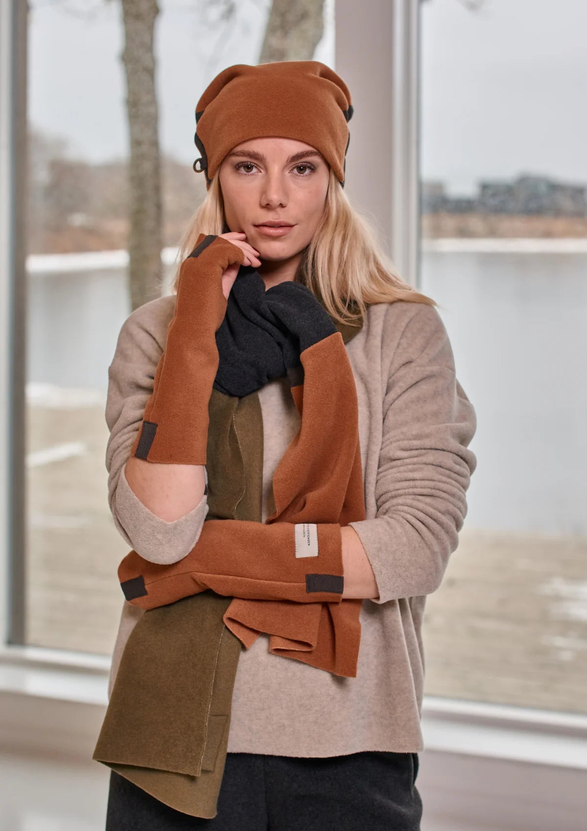 HSCPH wrist warmer rust