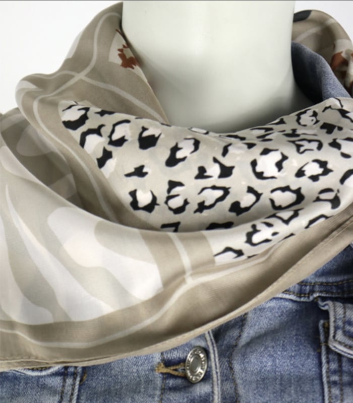 Luca Beige Scarf