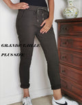Jog pants Tamara Plus size chocolade Classic Beauty & Fashion