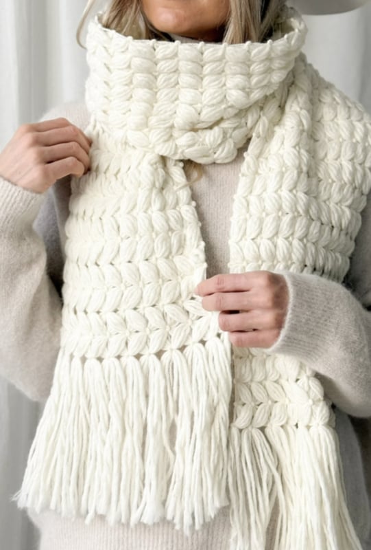 BYPIAS , BOHEMIANA  SJAAL AKIRA OFF WHITE