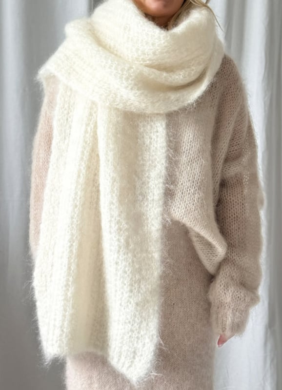 BYPIAS MAGIC MOHAIR SJAAL OFF WHITE