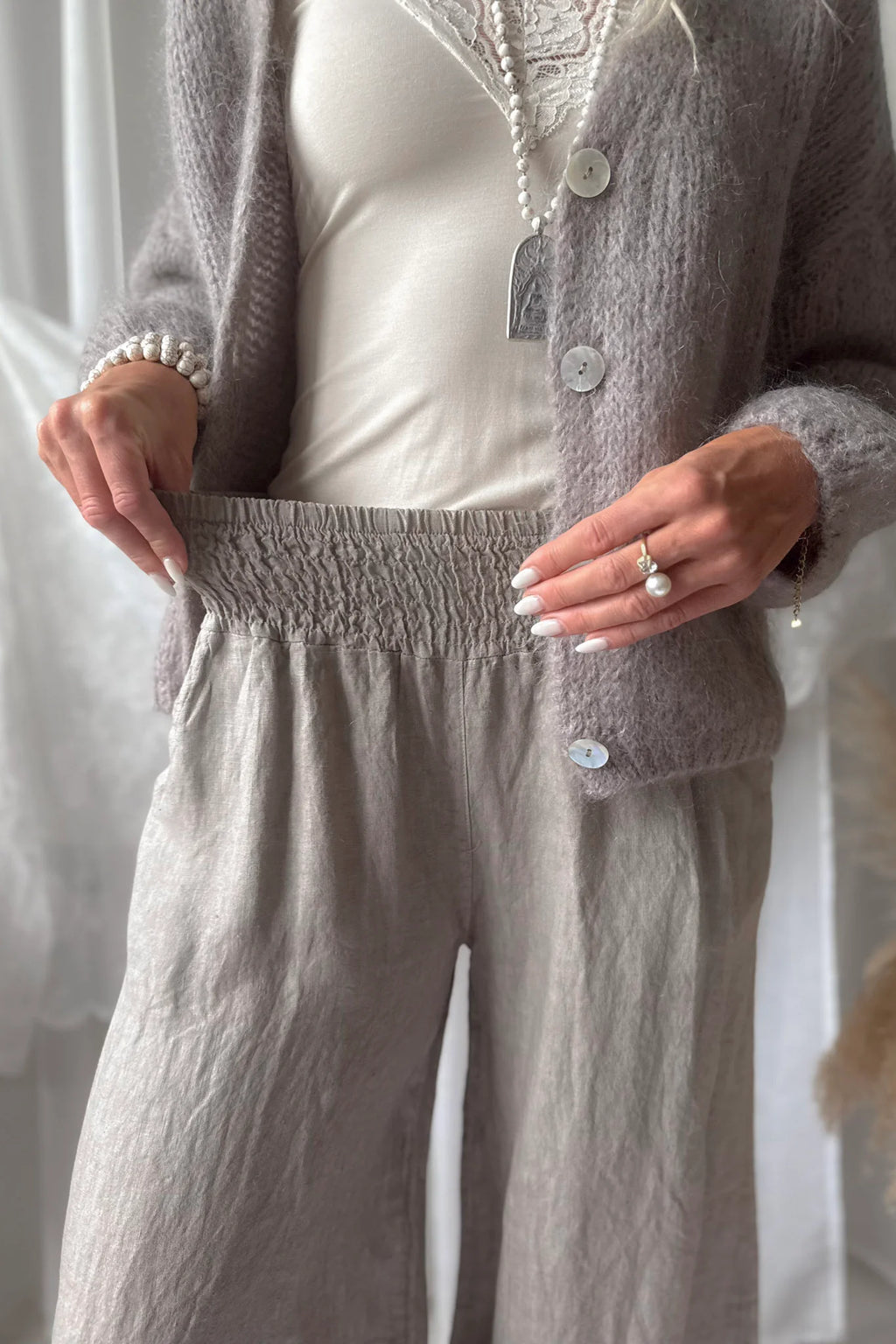 Bypias bohemiana bubble linen trousers taupe
