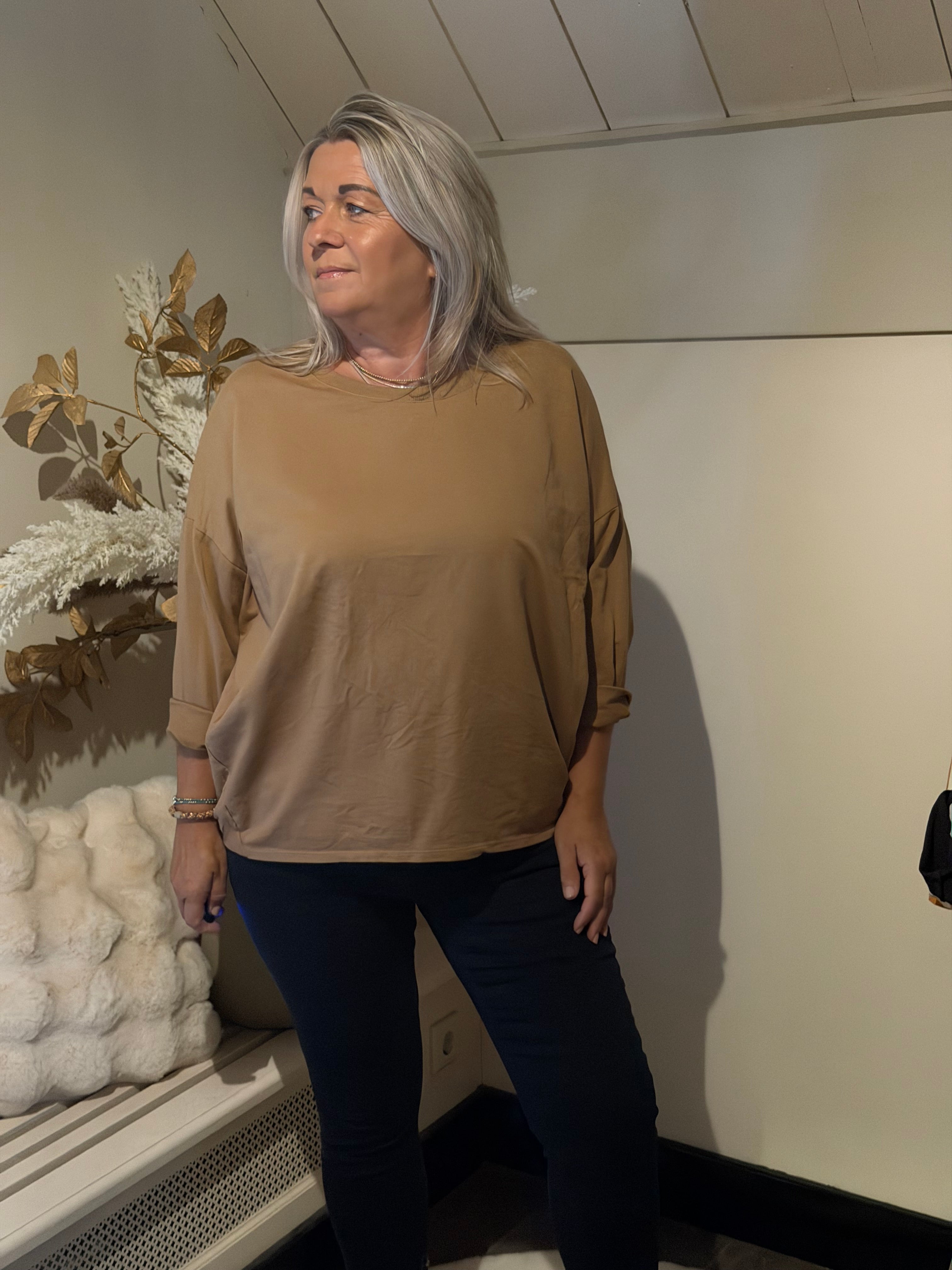 Sweater model  Napels camel