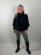 Batwing Trui Fiene met Sjaal in zwart – trui met sjaal voor dames
