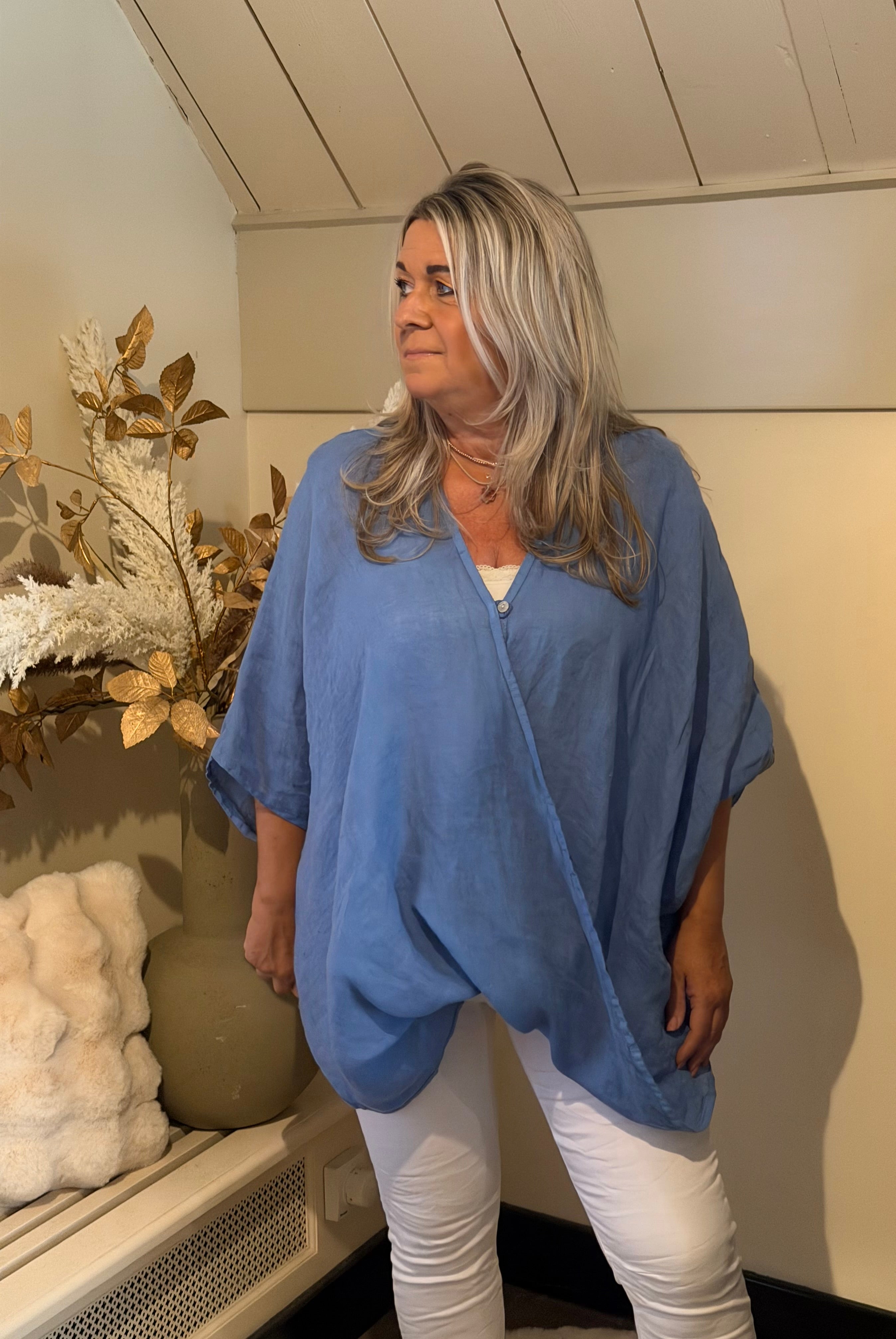 Linnen blouse model Logan blue