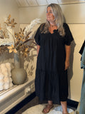 Linen V-neck dress black