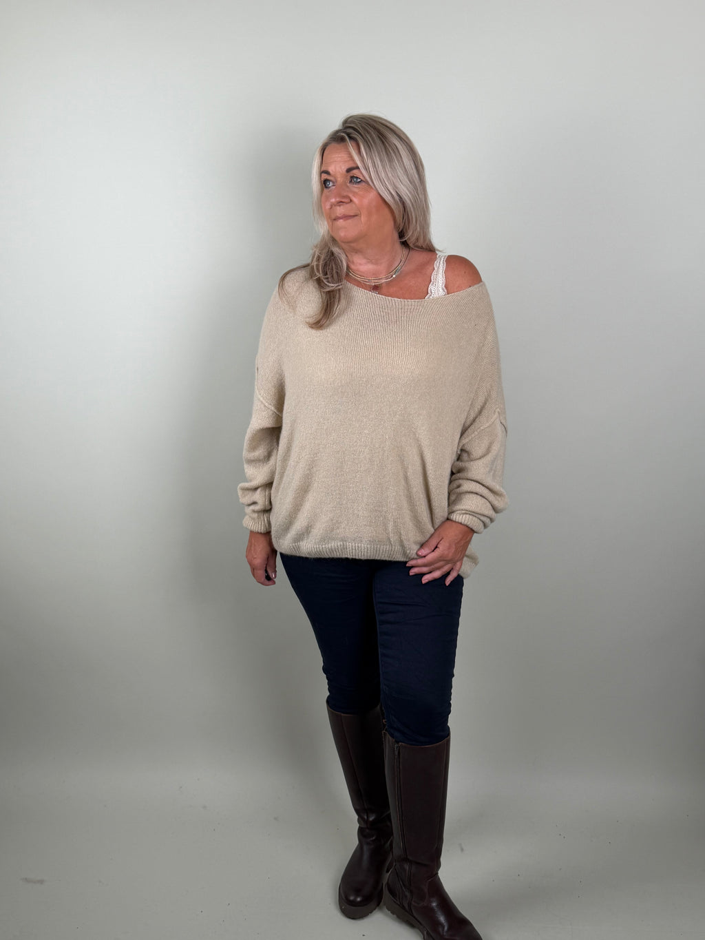 comfy trui model Vintage biscotto
