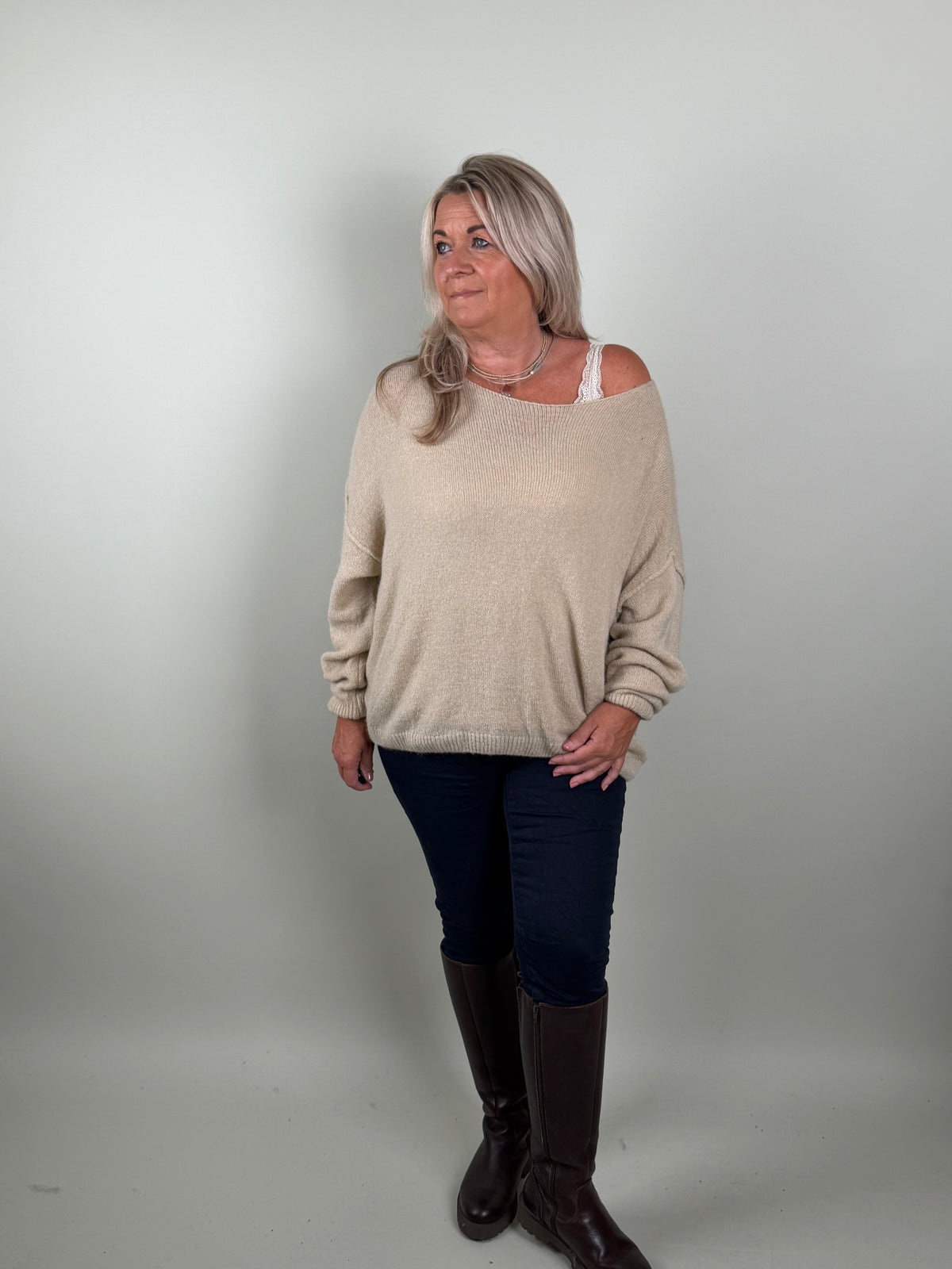 comfy trui model Vintage biscotto