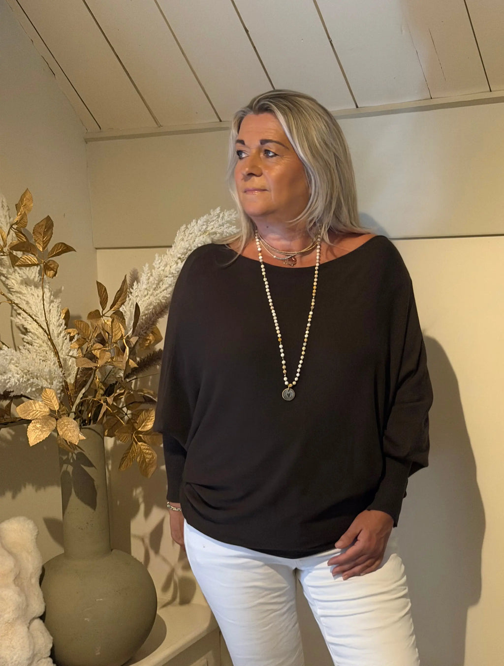 fijngebreide trui Batwing chocolade Classic Beauty & Fashion