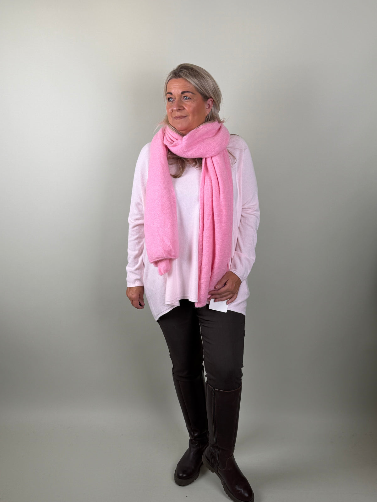 Sjaal model Softy in Pink incl beanie & handwarmers