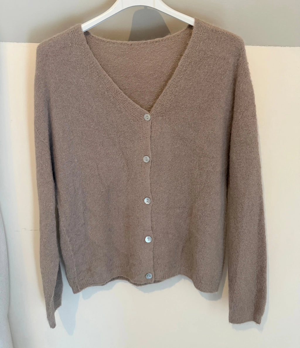 vestje model lexie taupe Classic Beauty & Fashion