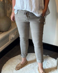 Jog pants Tamara Plus size taupe Classic Beauty & Fashion