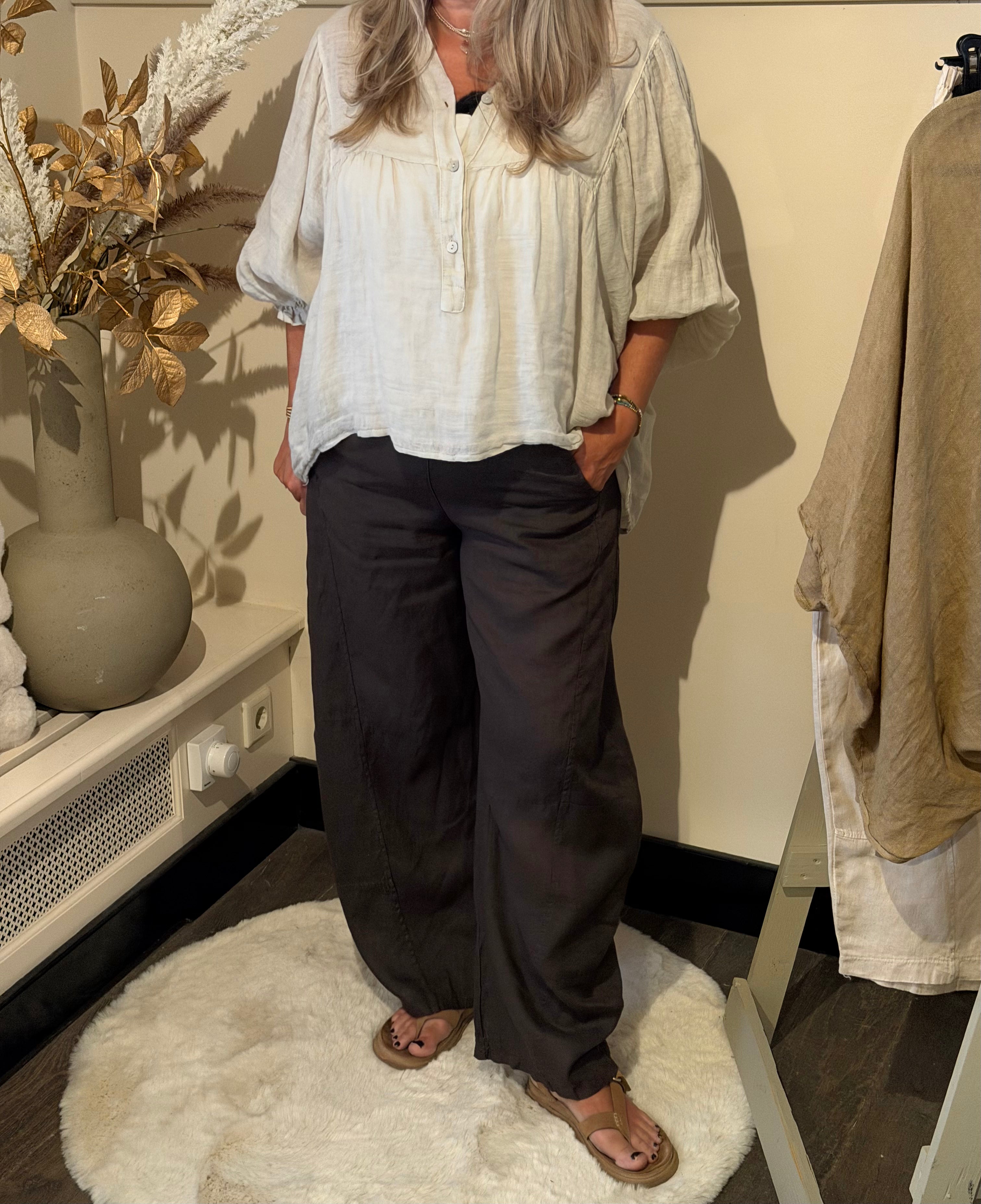 Linnen broek ballonstijl model Tarida chocolade