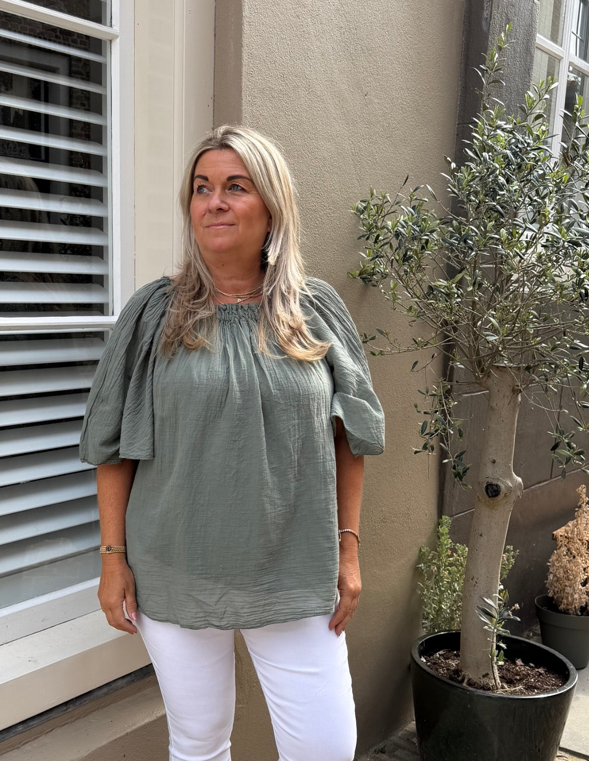 Blouse model Nonna kaki