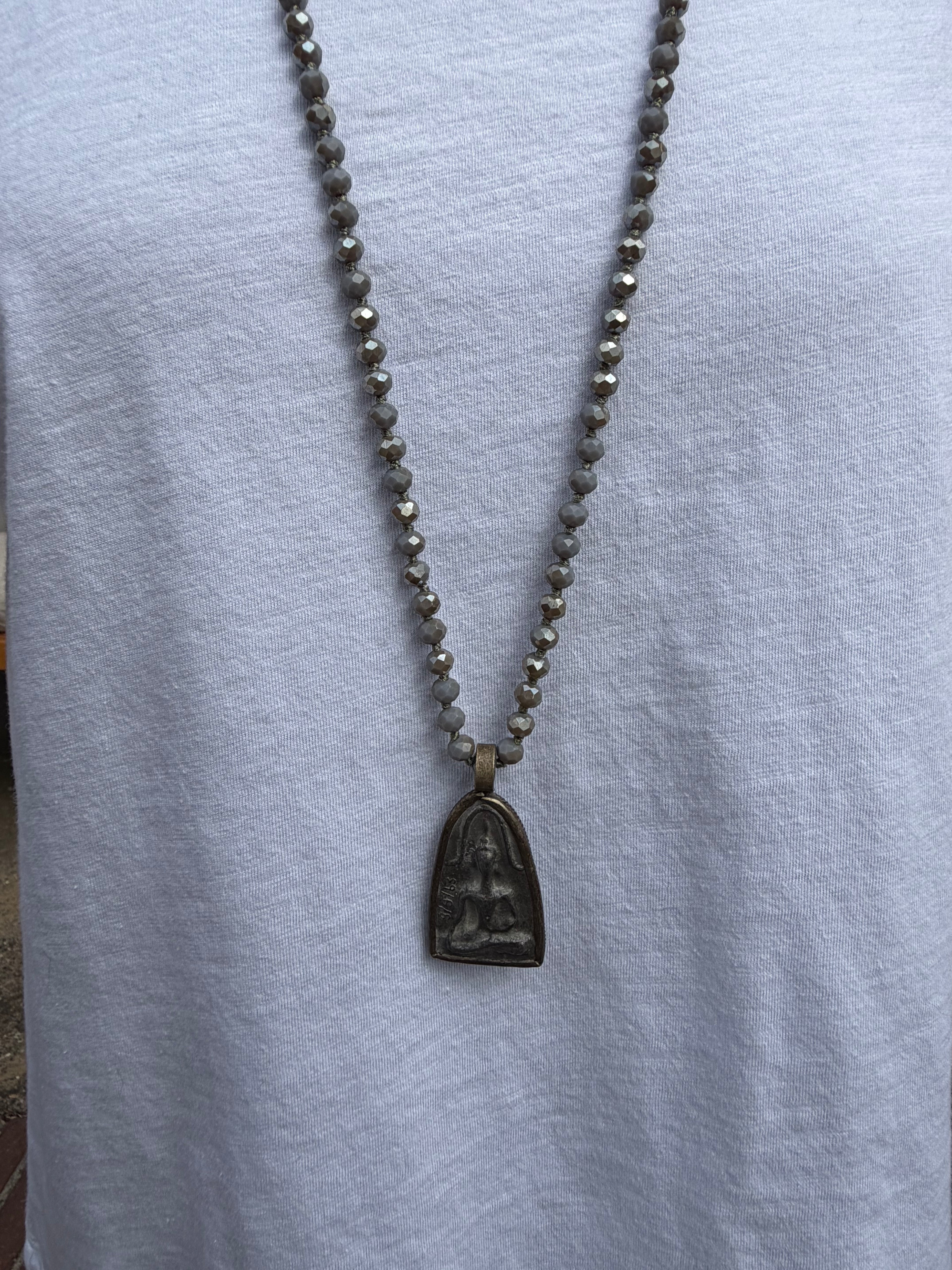 BUDDHA 40 GRIJS