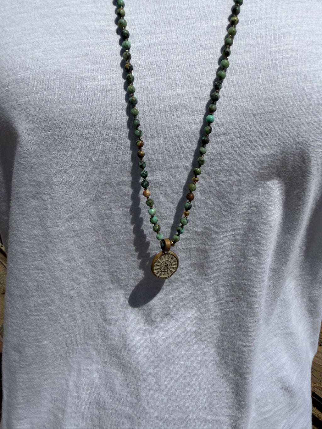 BOHO KETTING BUDDHA 4 MM SMALL PENDANT AFRICAN TURQUISE
