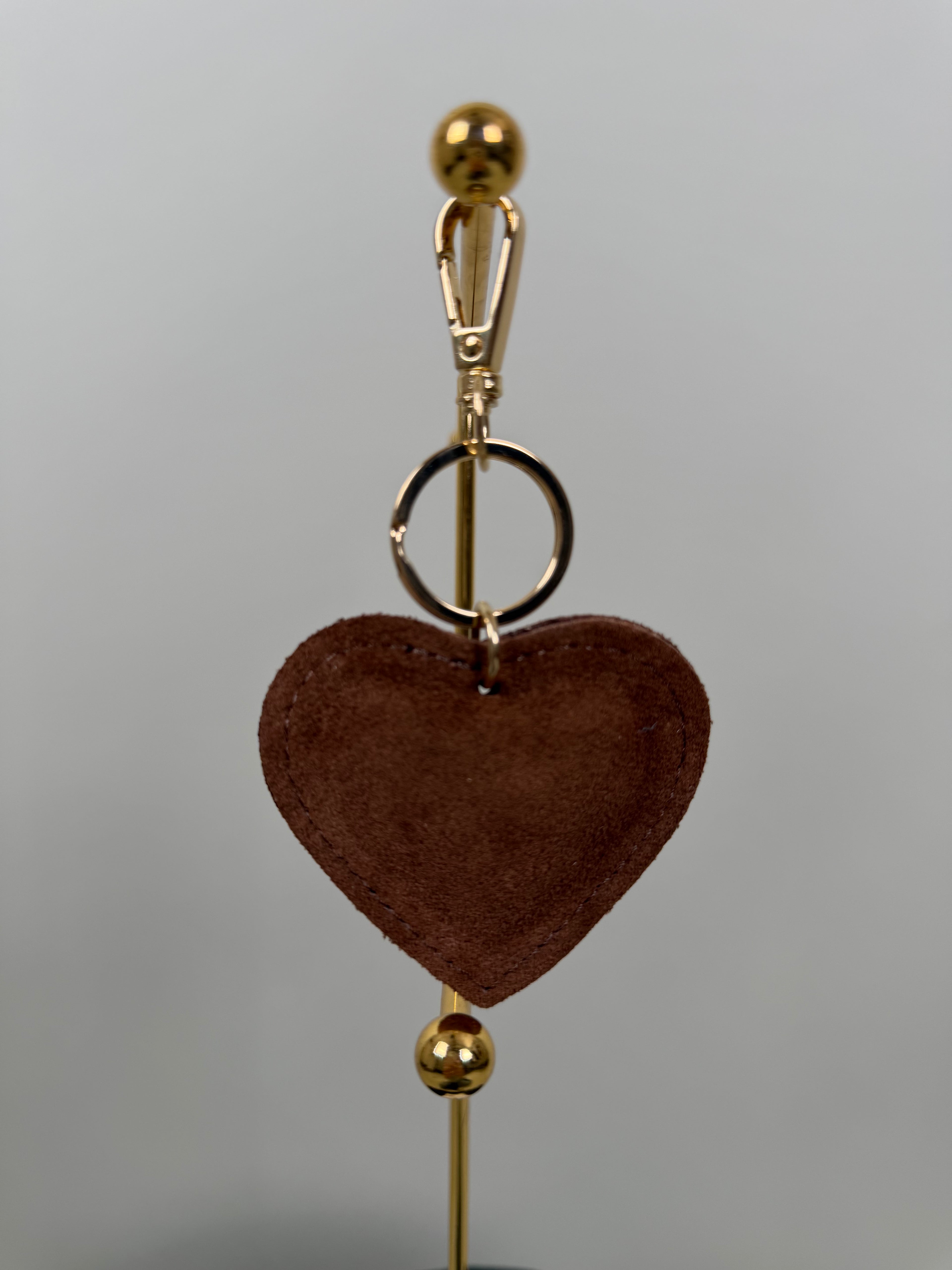 sleutelhanger hartje suede cognac