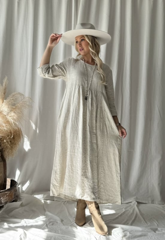 BYPIAS CAMILIA LINNEN JURK SAND