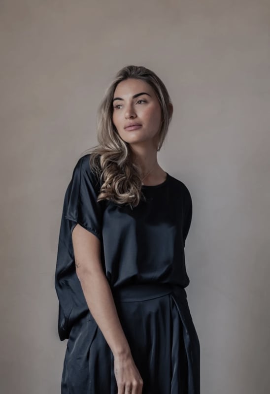 BYPIAS, BOHEMIANA  SATIN LUXERY ELLERY TOP BLACK