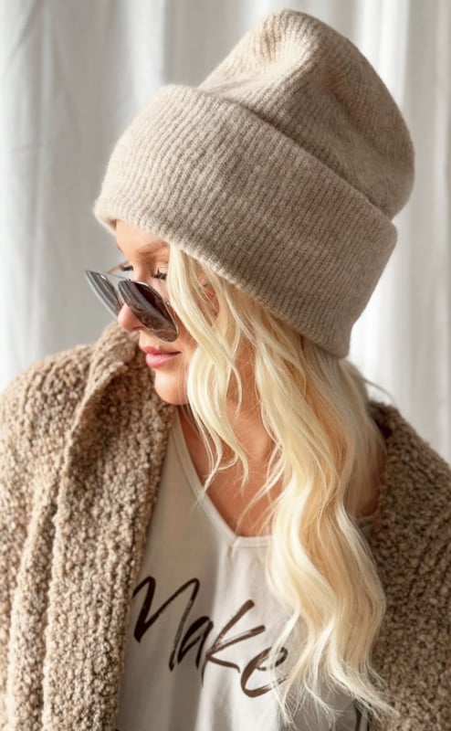 BYPIAS , BOHEMIANA  CHAMONIX BEANIE BEIGE