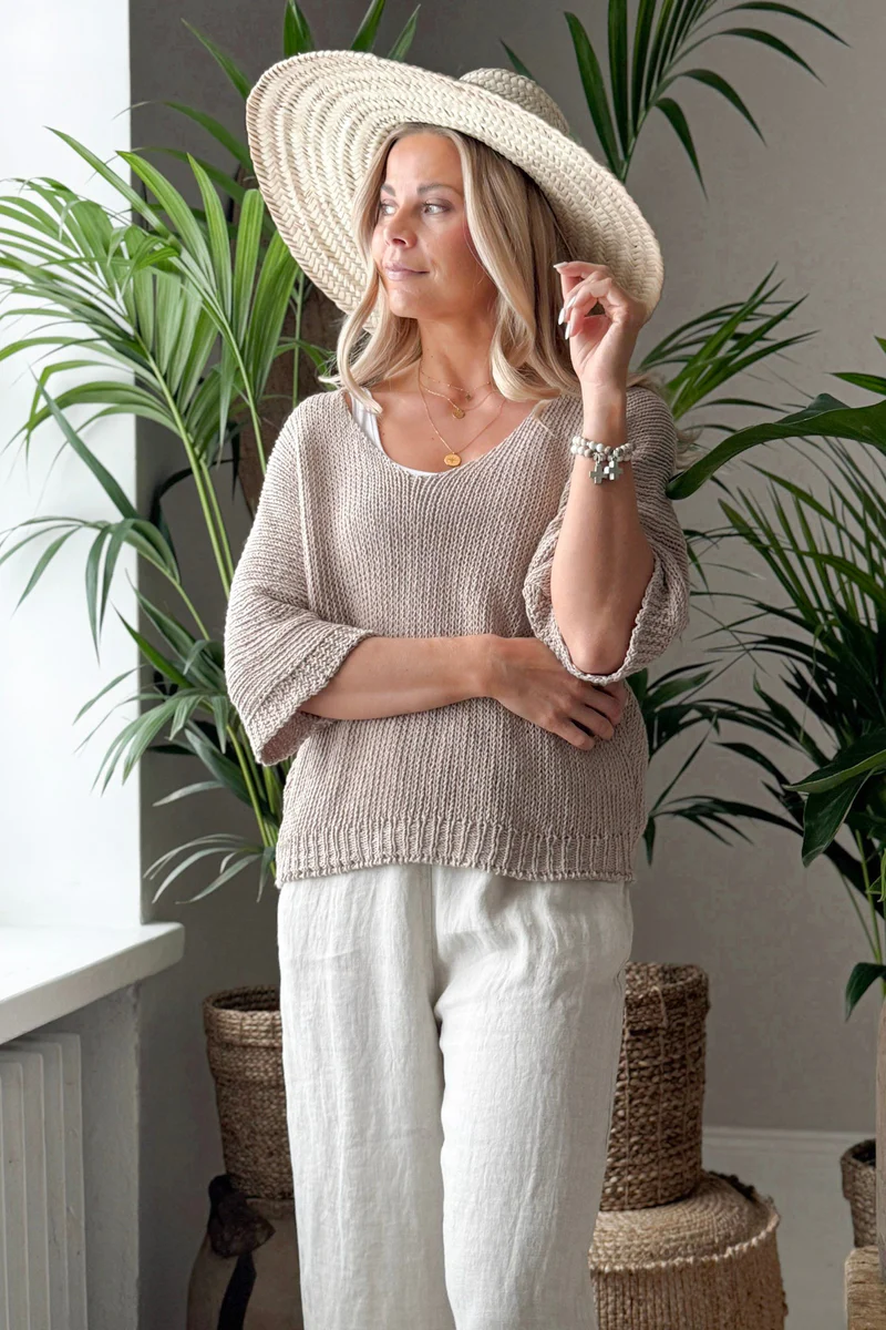 Bypias bohemiana trui Deia beige