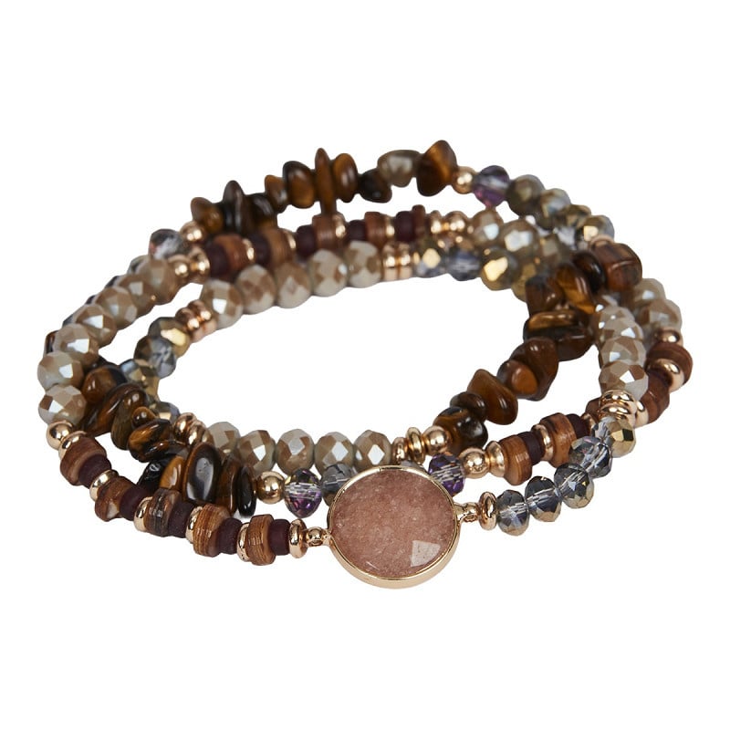 The Moshi bracelet Angela brown