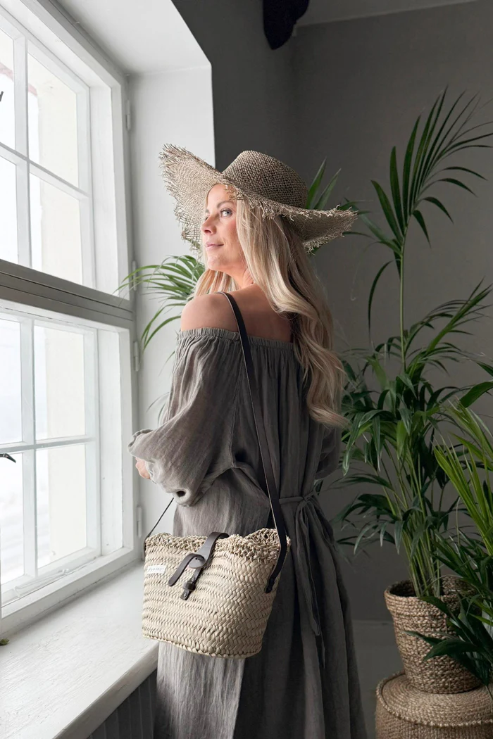 Bypias Bohemina First Love taupe