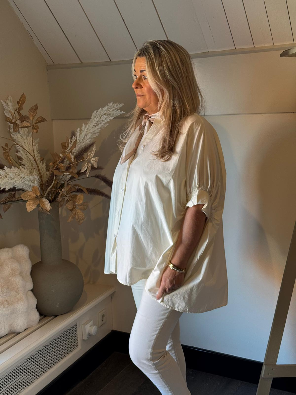 COTTON BLOUSE model: MANOU ECRU BEIGE