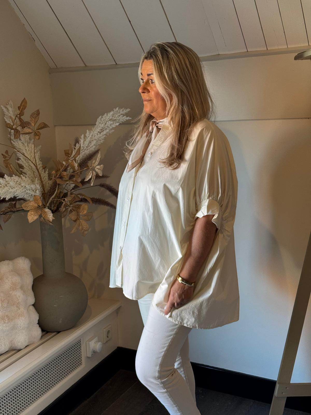 COTTON BLOUSE model: MANOU ECRU BEIGE