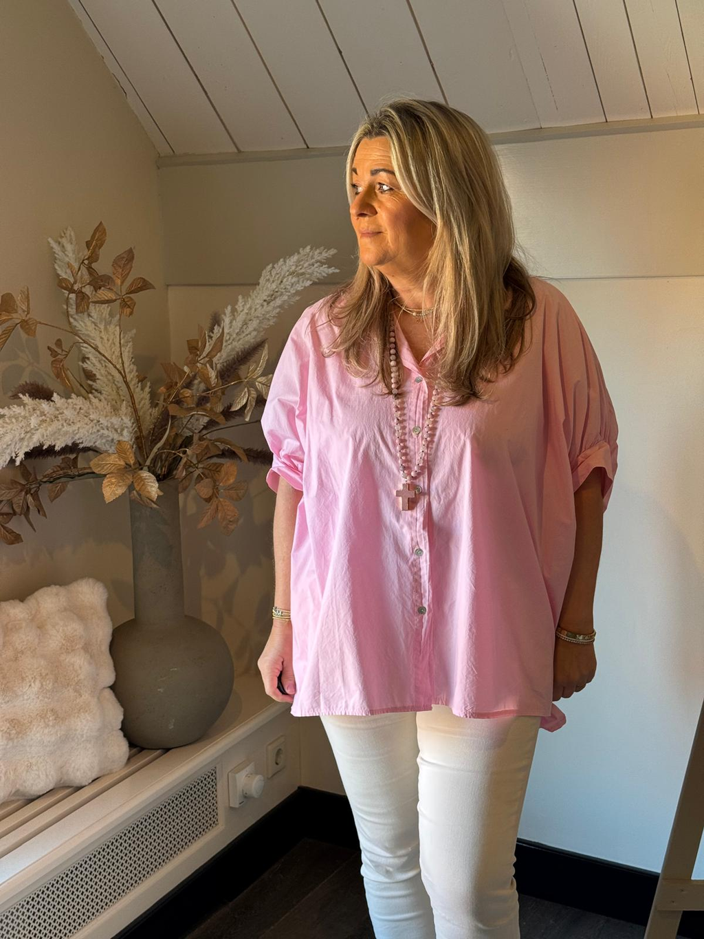 COTTON BLOUSE model: MANOU BABY PINK