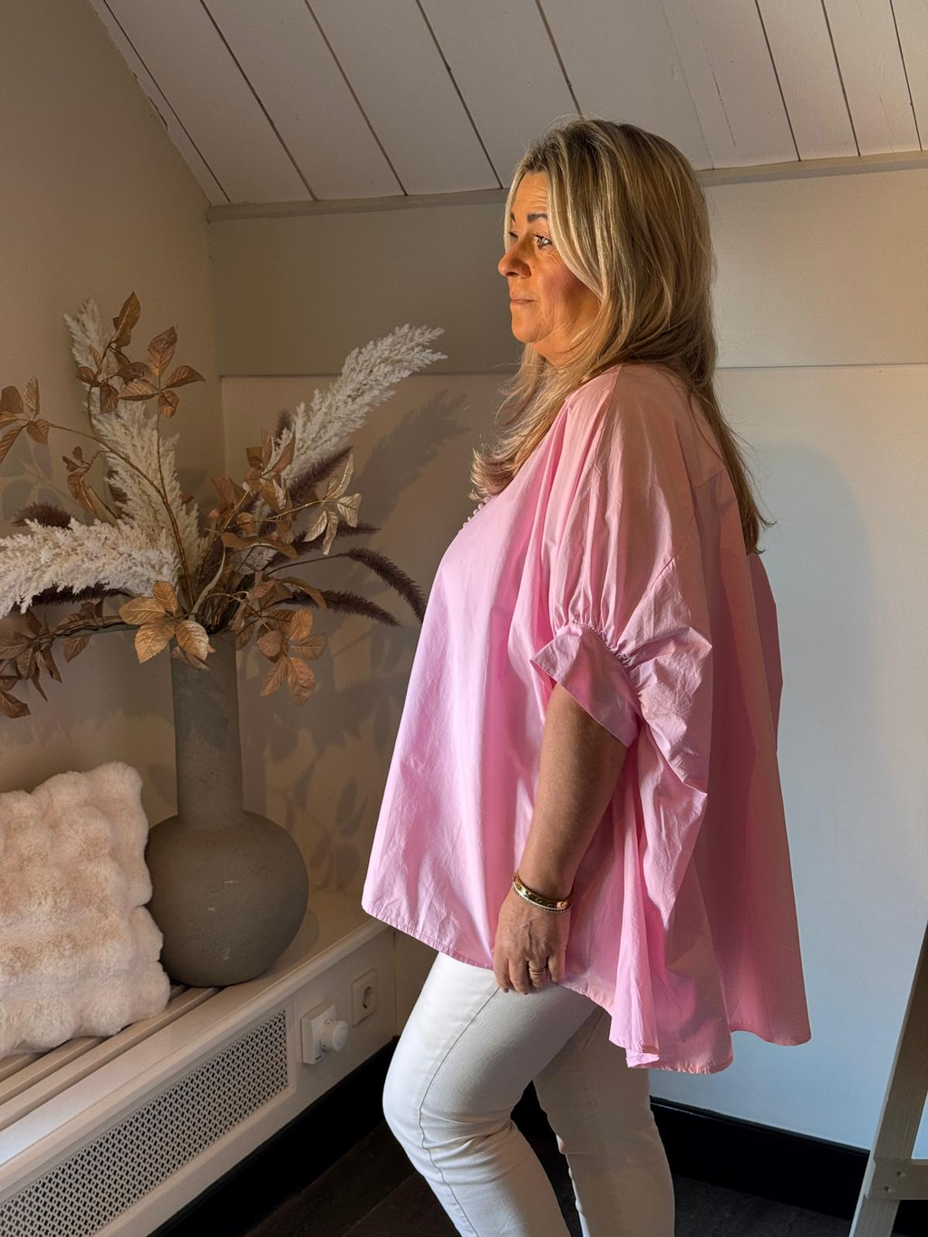 COTTON BLOUSE model: MANOU BABY PINK