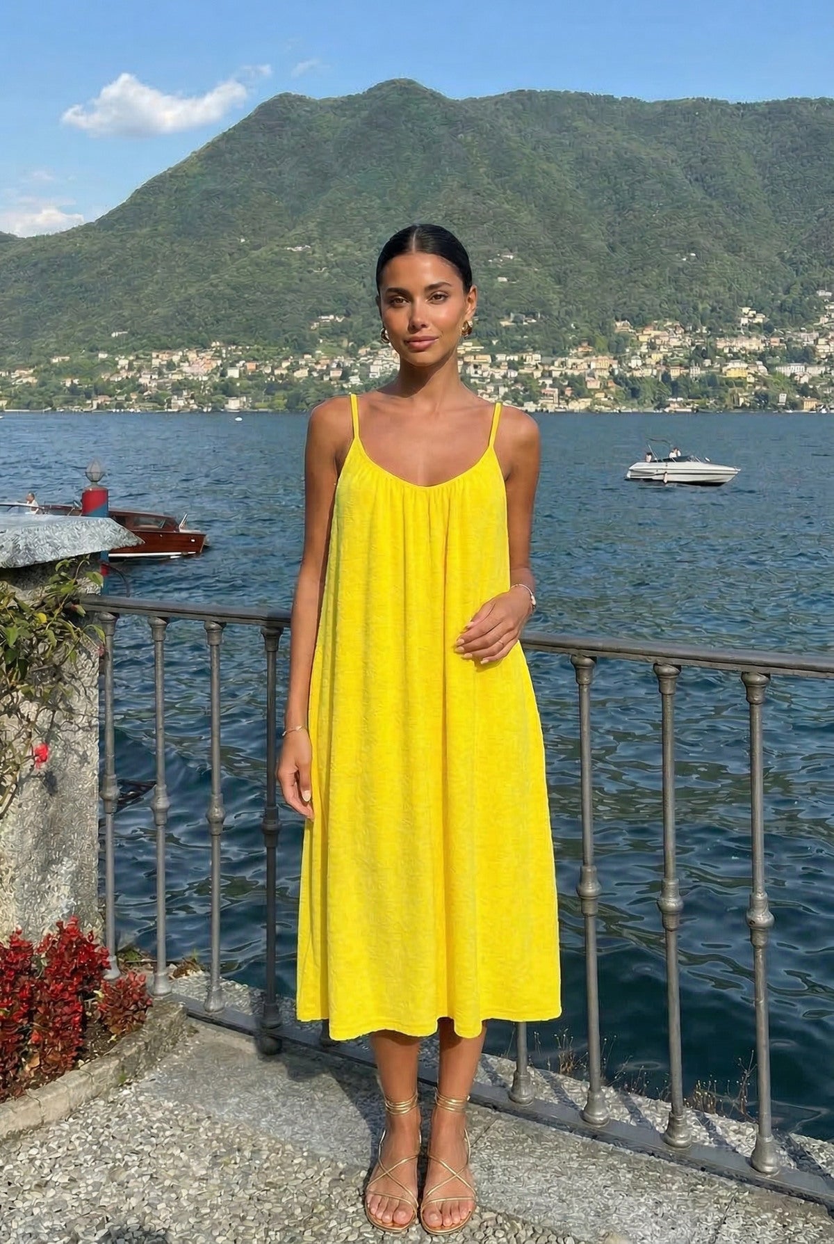 Beach dress model Terry yellow